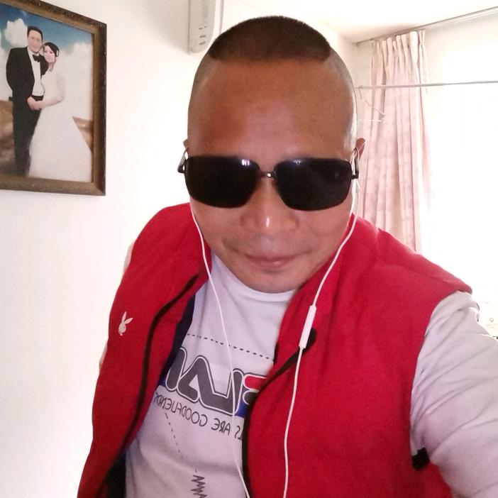 开开心心过一身