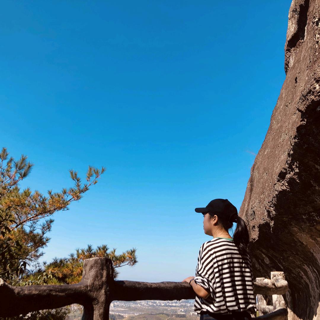 丽