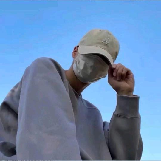 尤离