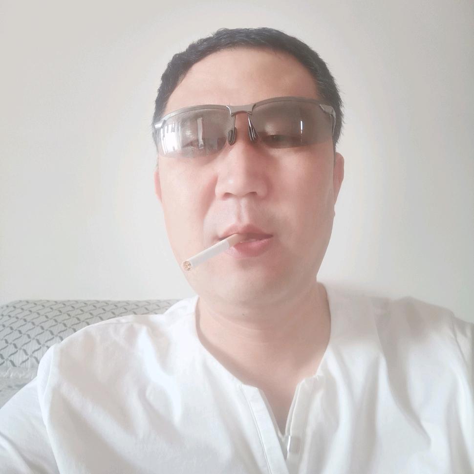 秦哥儿石中玉