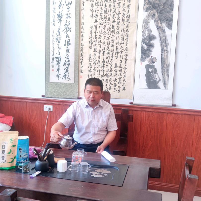 郭成林