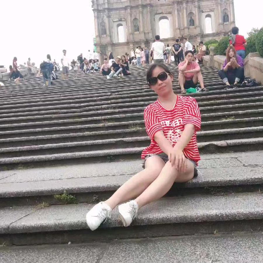 可爱的伊小姐