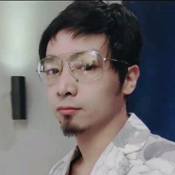 炜炜杰克逊（敏敏）4131