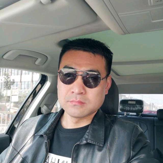 虞城县胜利路联通卖手机的（坤哥）