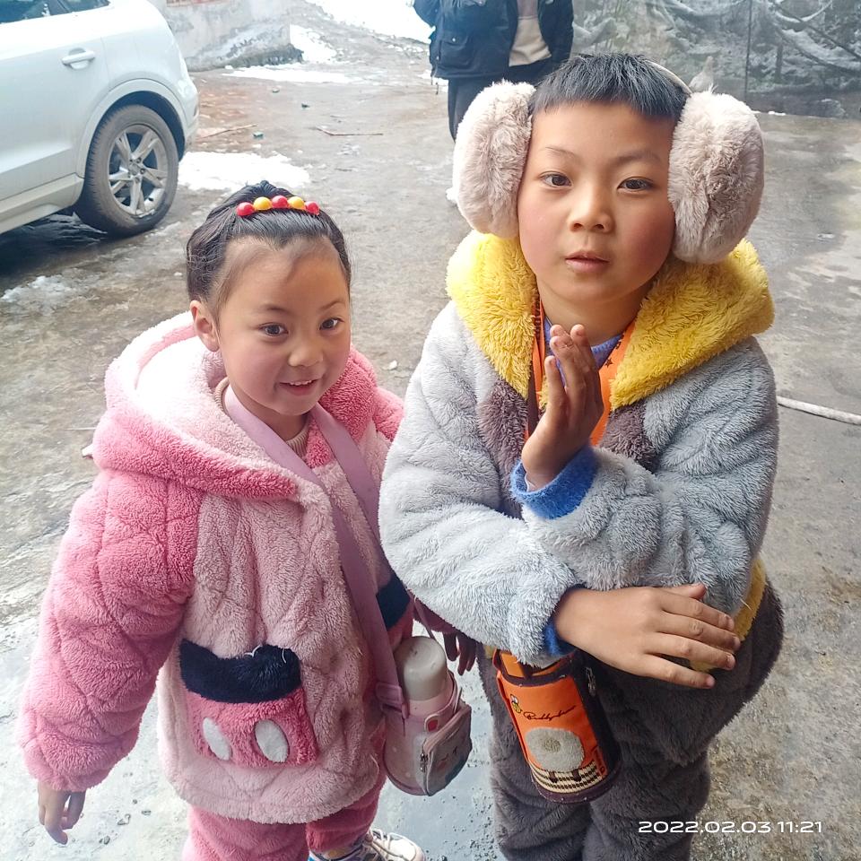 我是雨河小官官