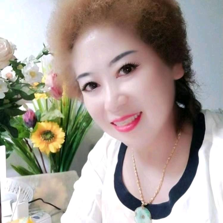 栗子姐姐🐷🌹