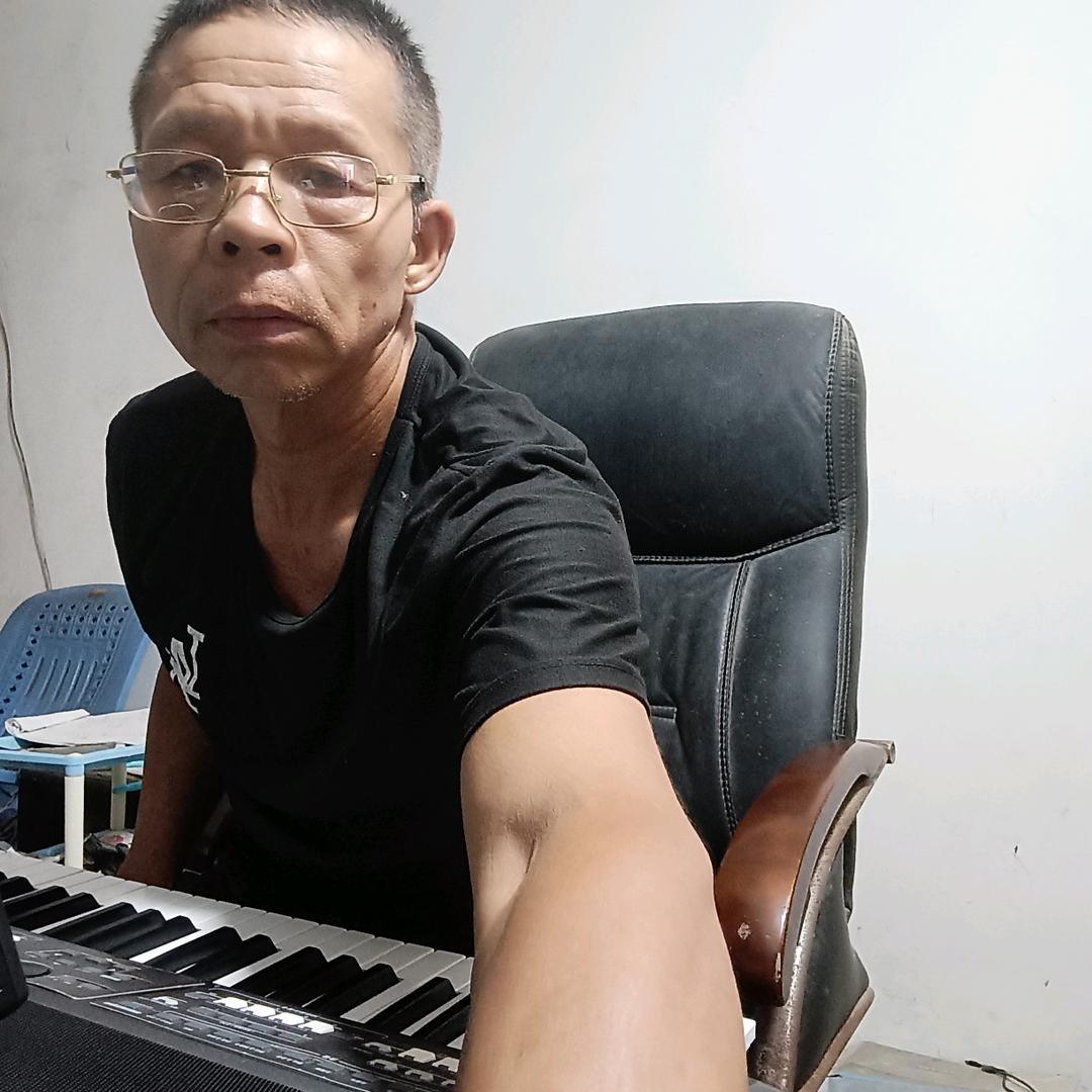 阳光灿烂