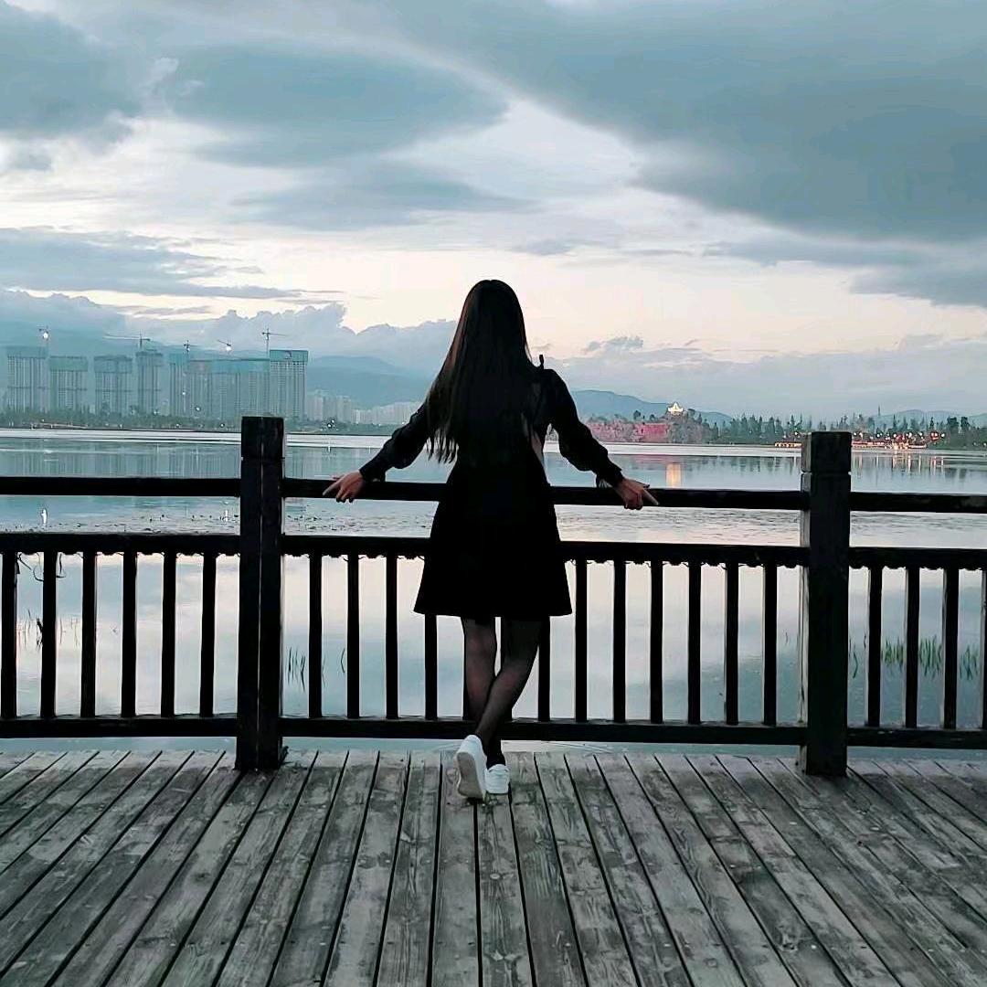 严城欣 辣菜妹