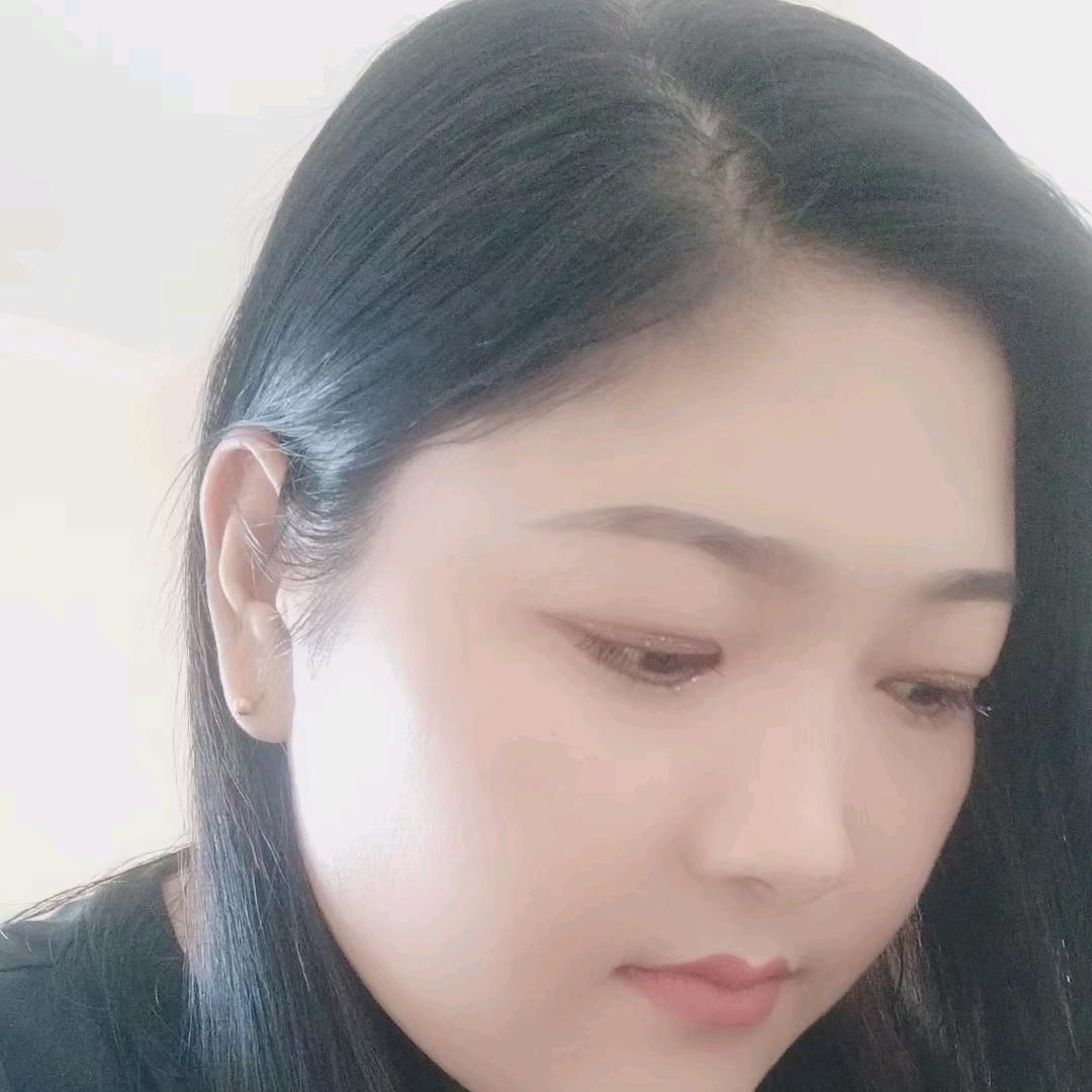 开心女神😋