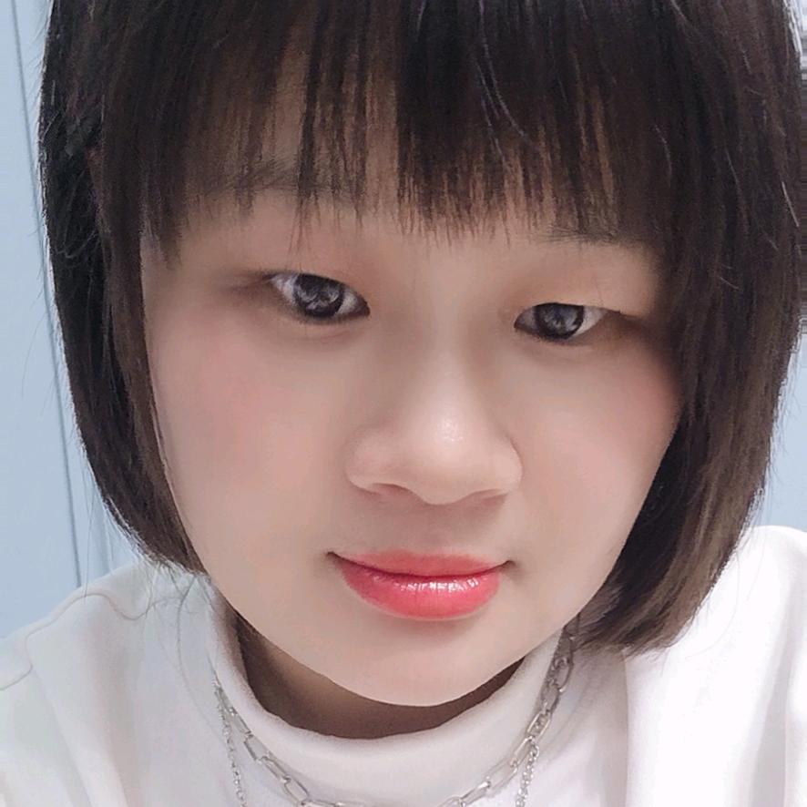 萧*