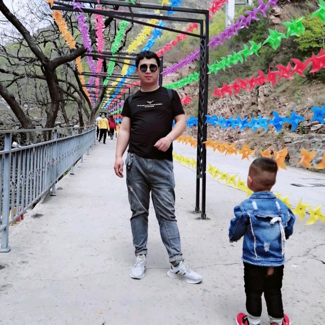 王晓磊吖