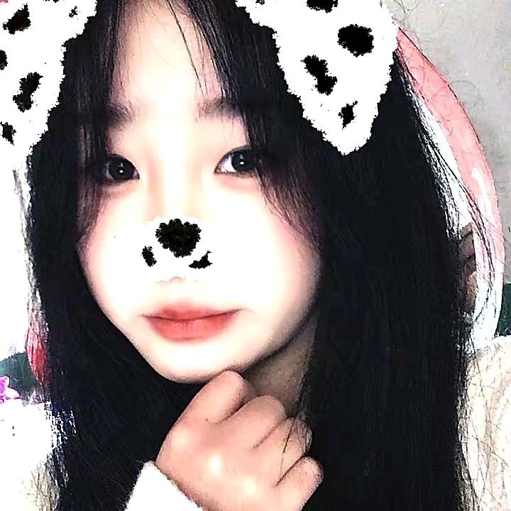 汤郑妮