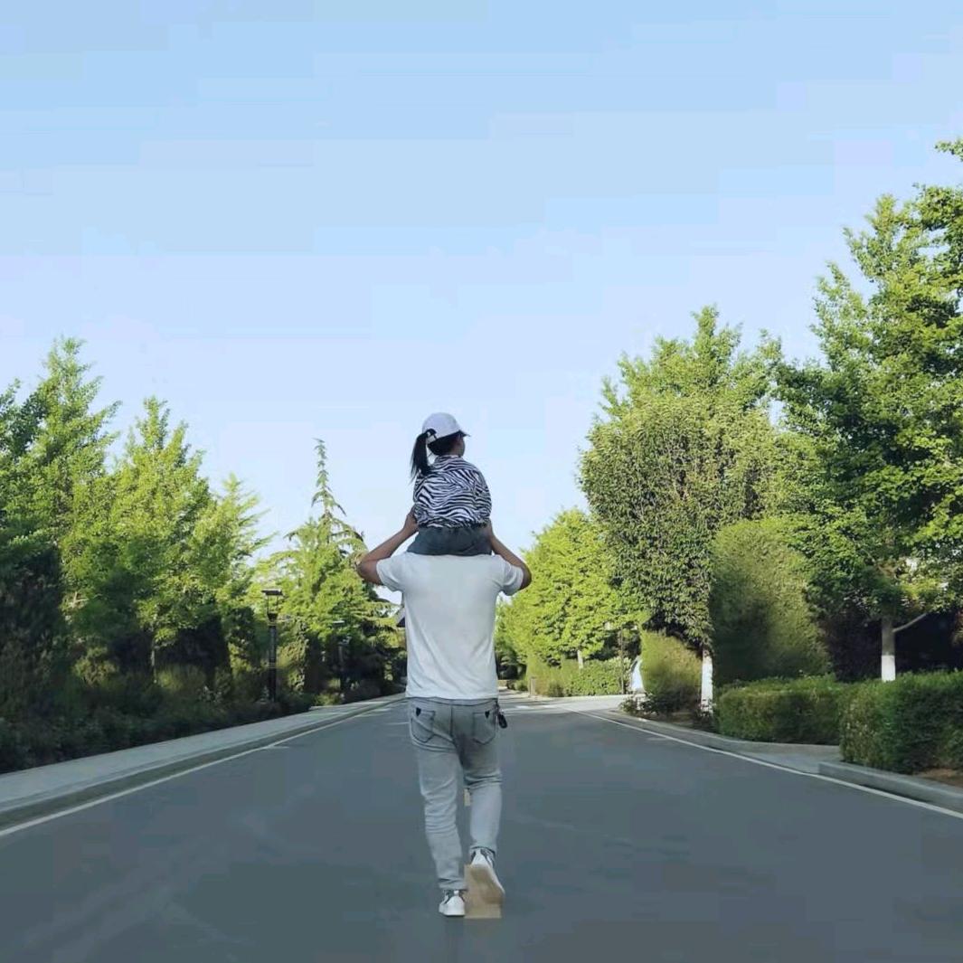 。  宏