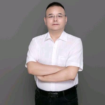 CC爸