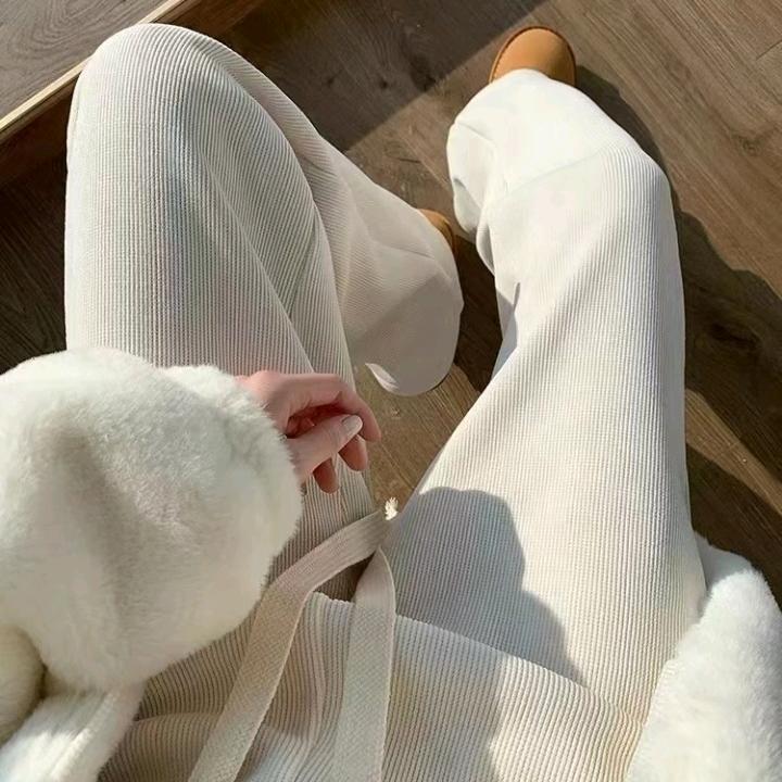 宇