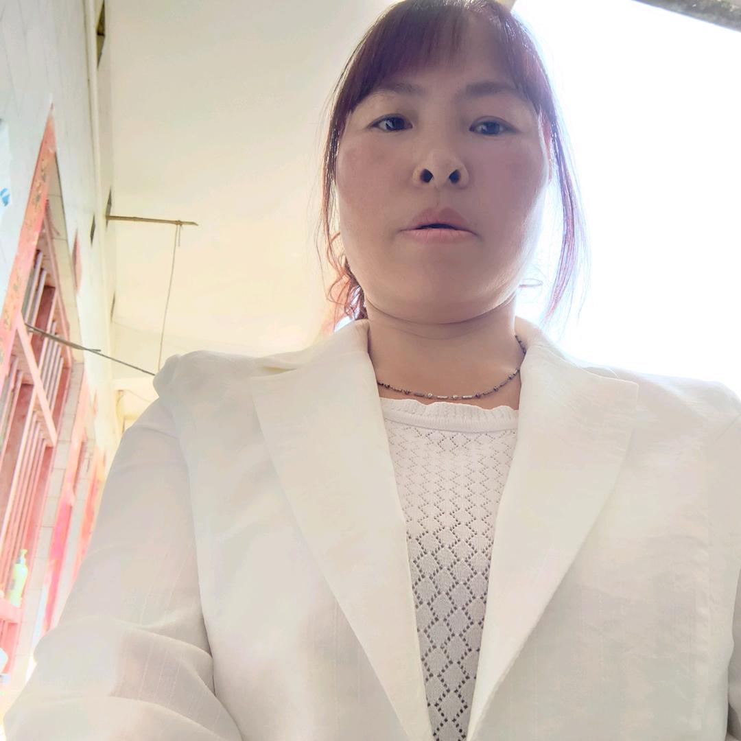 残疾飞姐，早上八点四十开播