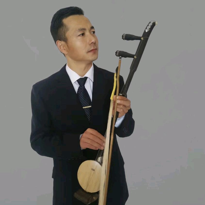 礼泉人民剧团   【琴上飞】