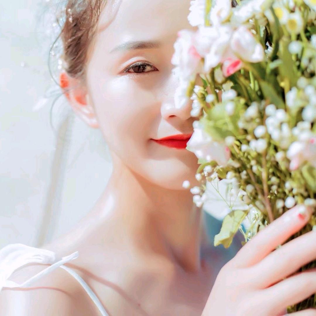 梁河车都售后服务经理曹明静