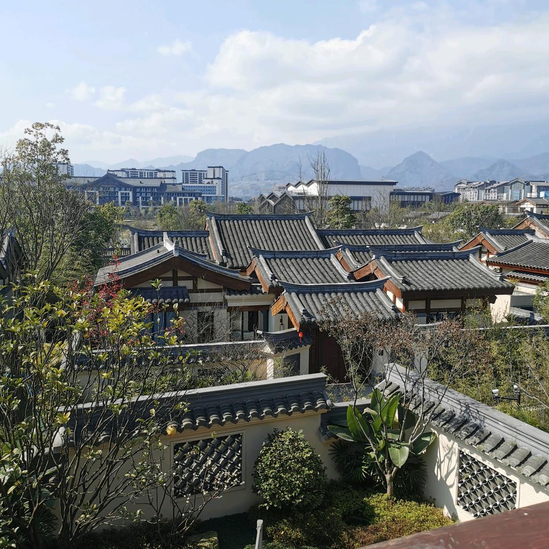 风起水涨