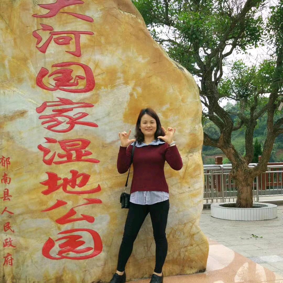 浅笑温柔。