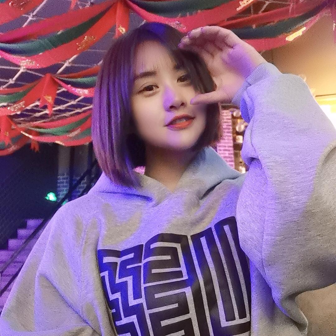 没有蜡笔的小欣