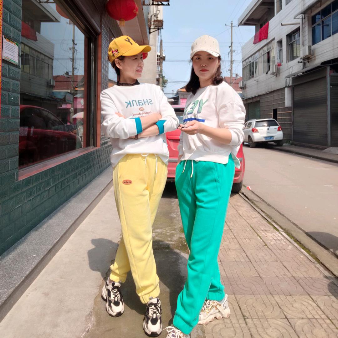 合囗商业步行街健身队队长～周周