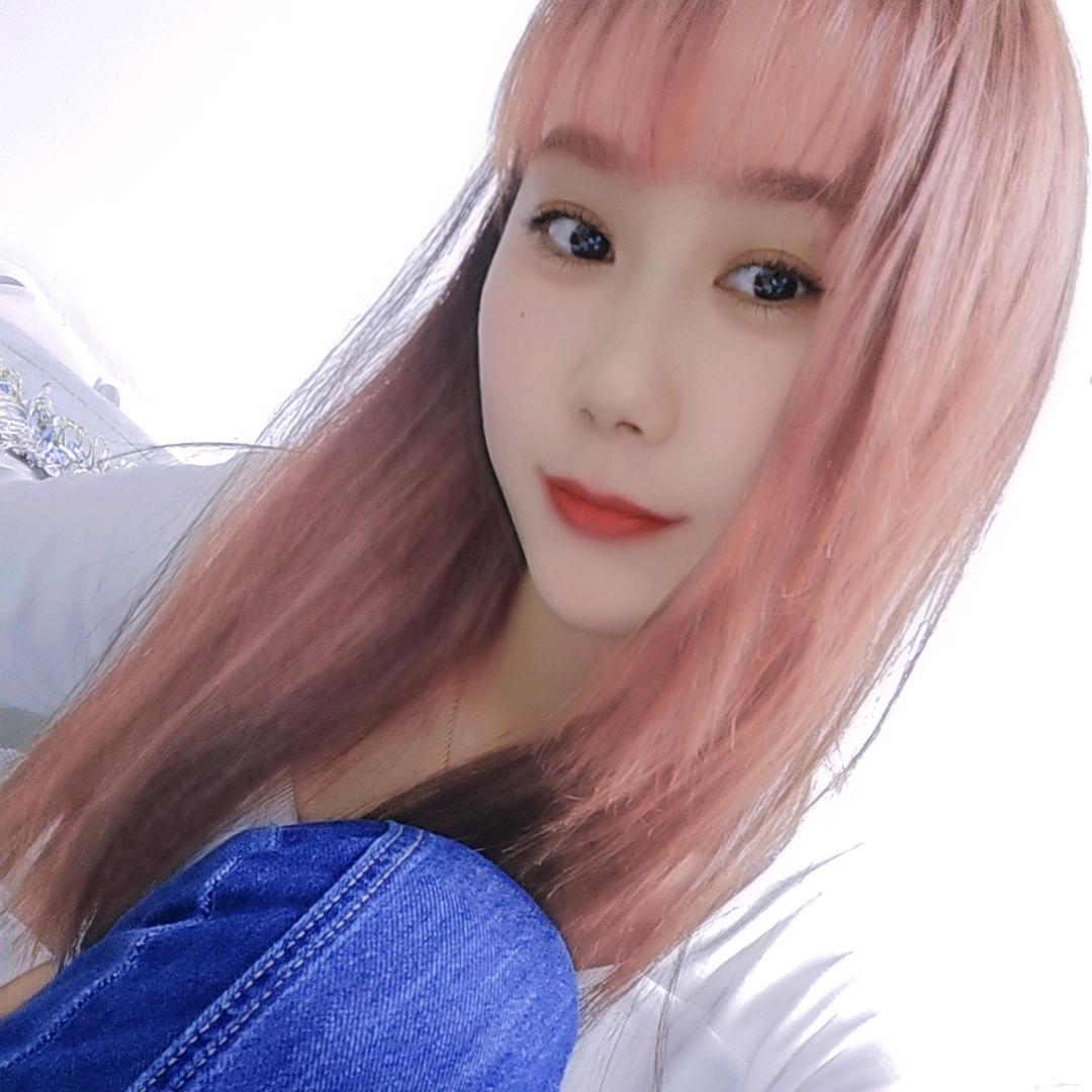 嗯哼