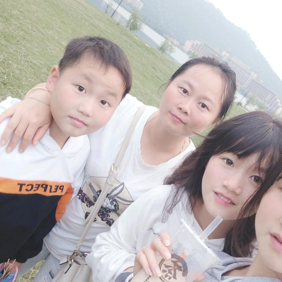 爱笑的小幸运🍃🍃