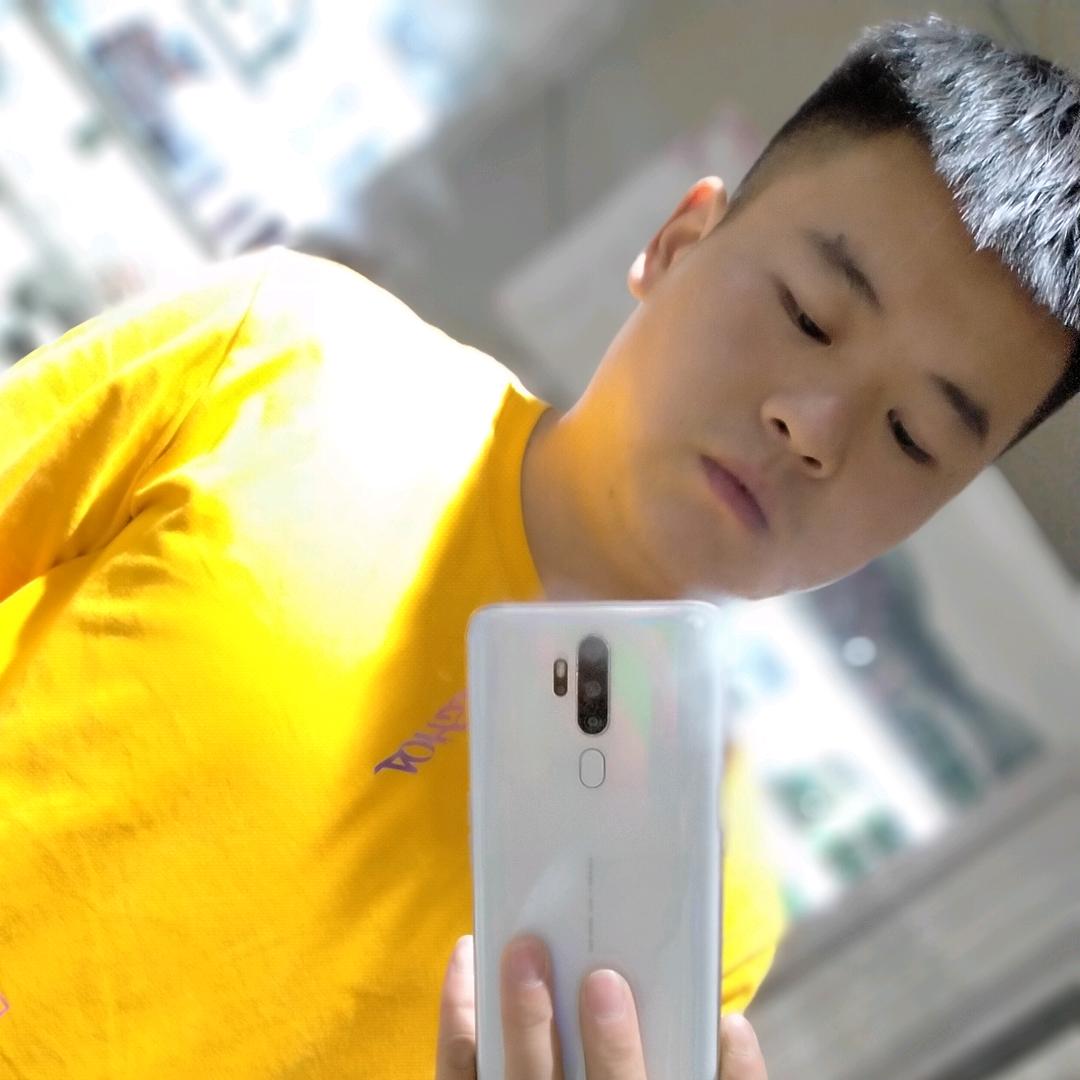 腼腆男孩👦🏻