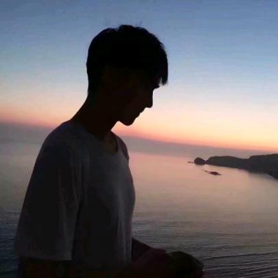 小陈~