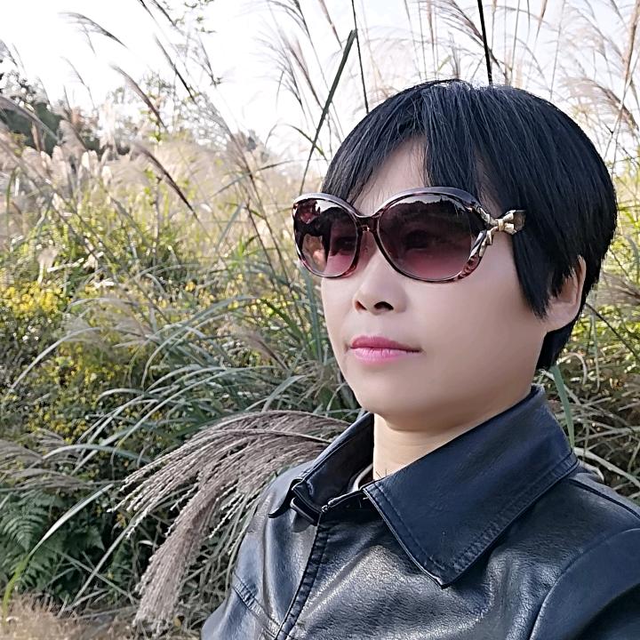 女人苦命当自强诚信第一