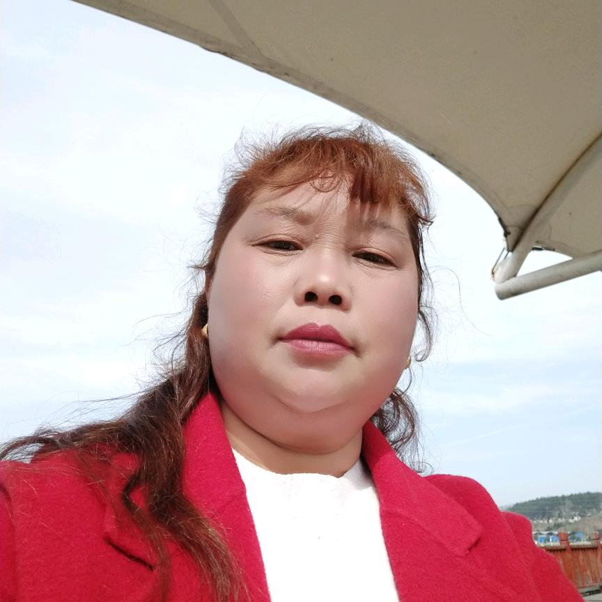 卖黄酒的杨大姐🍎