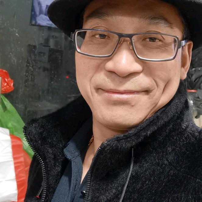 年少轻狂，老当益壮