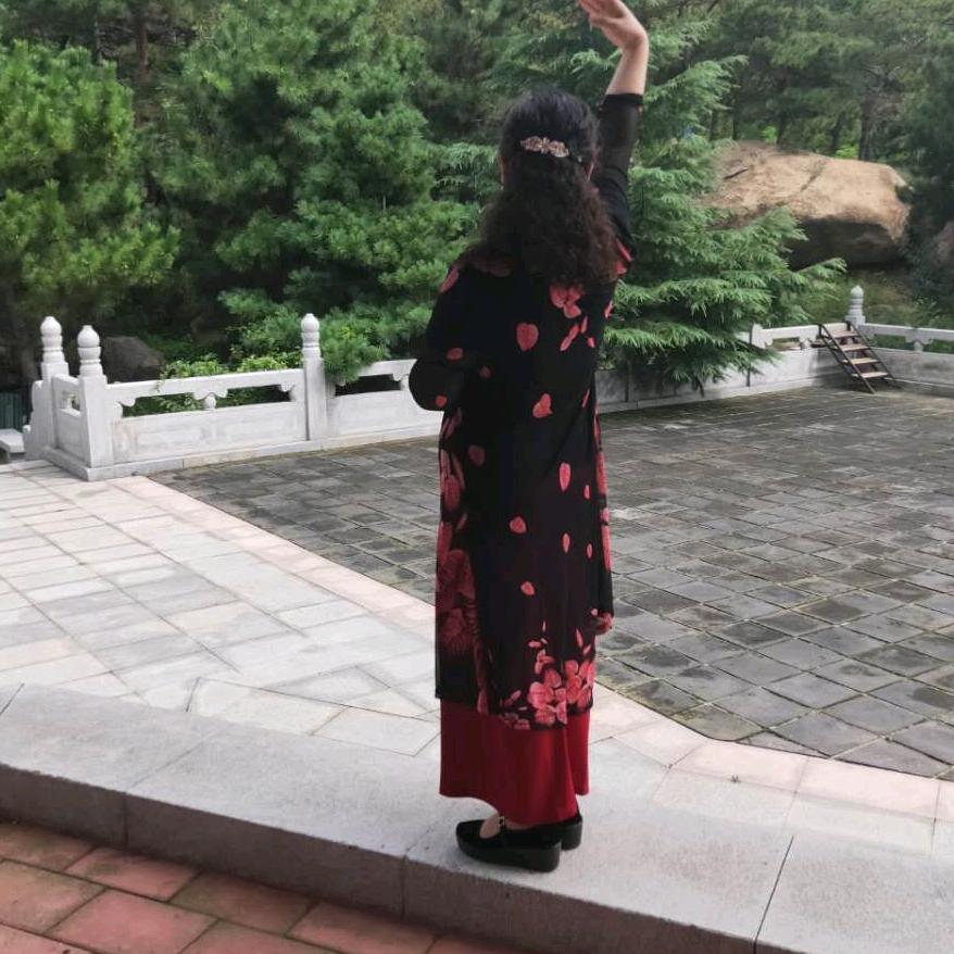 默默无闻