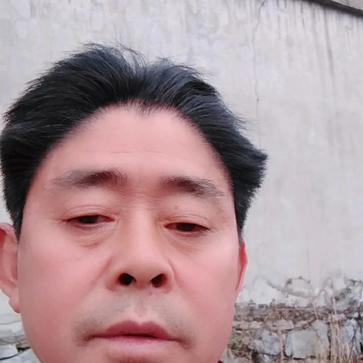 安学品，