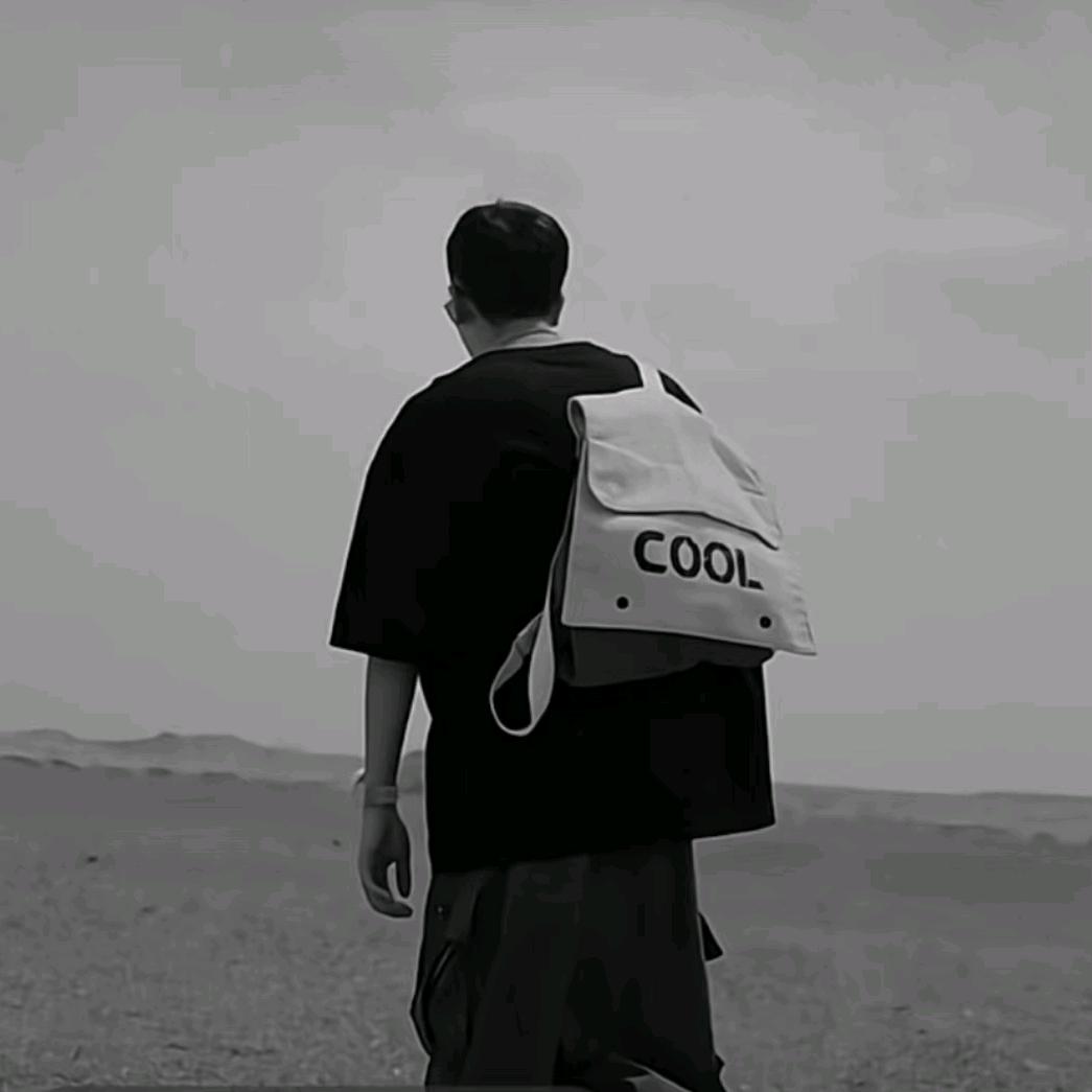 ꧁꫞꯭满山的猴子我腚最红꫞꧂