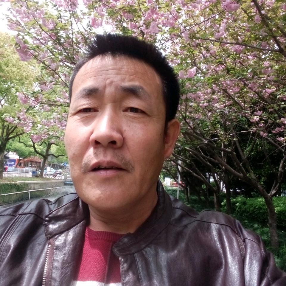 陈胜。