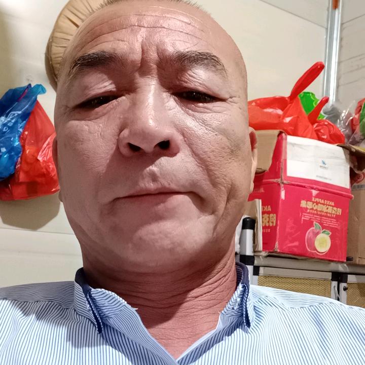 骏马