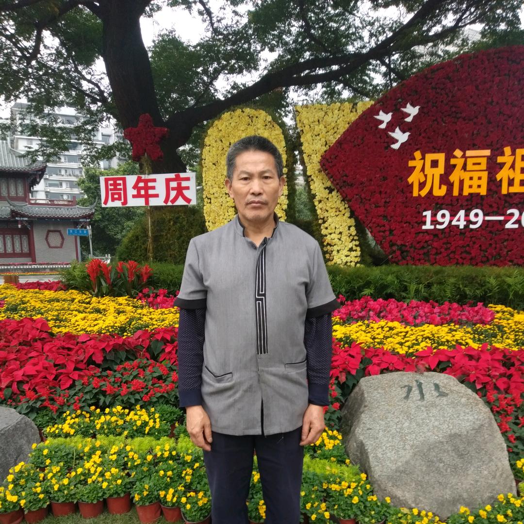 大叔爱唱歌