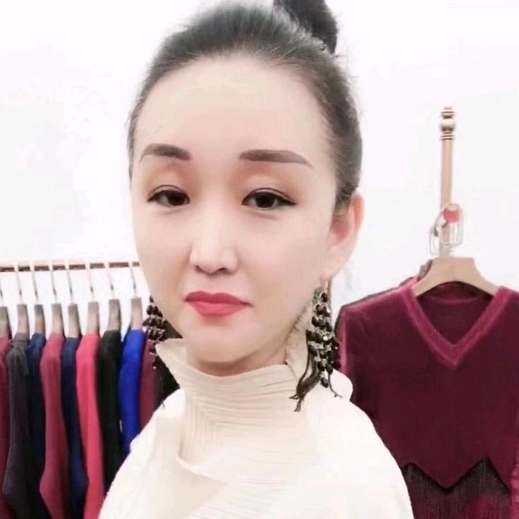 褶衣高档女装红姐服饰