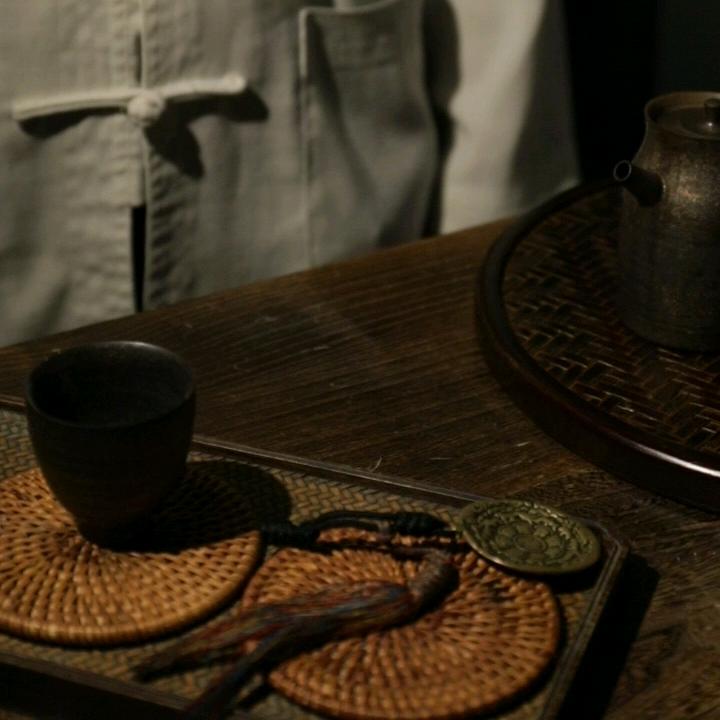 擎苍