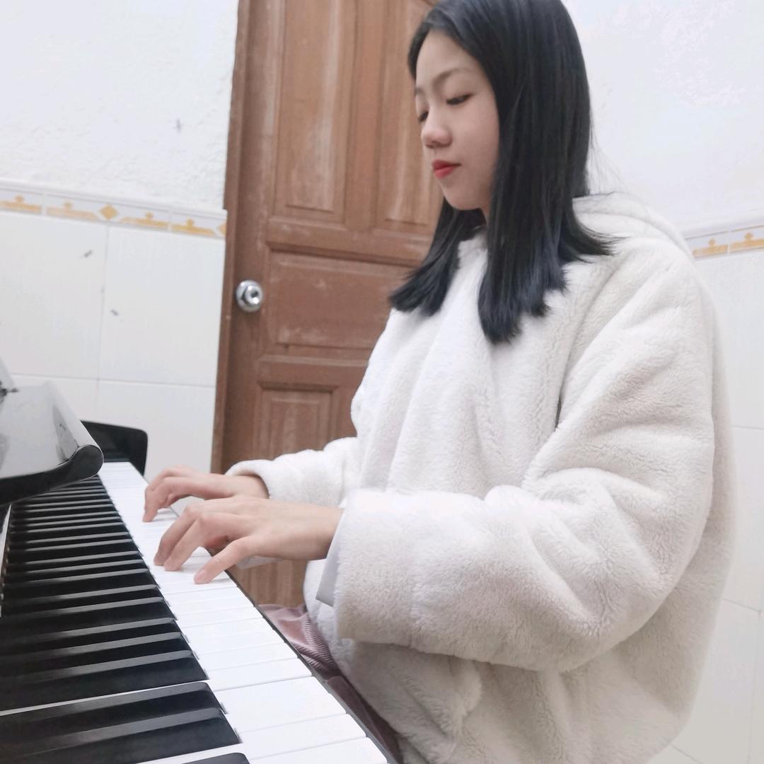 珊珊吖