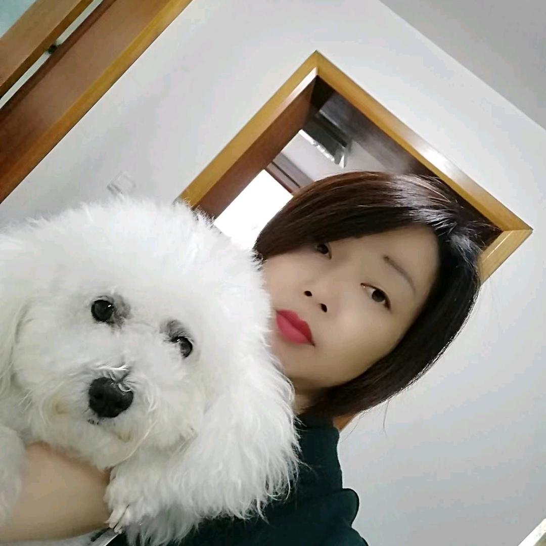 一笑而过是昨天，开心快乐在今天