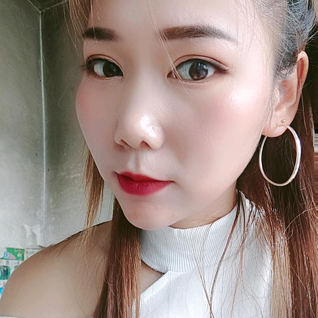 小霞
