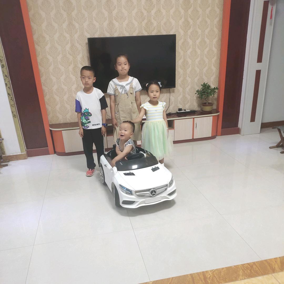 红平路上最靓的仔