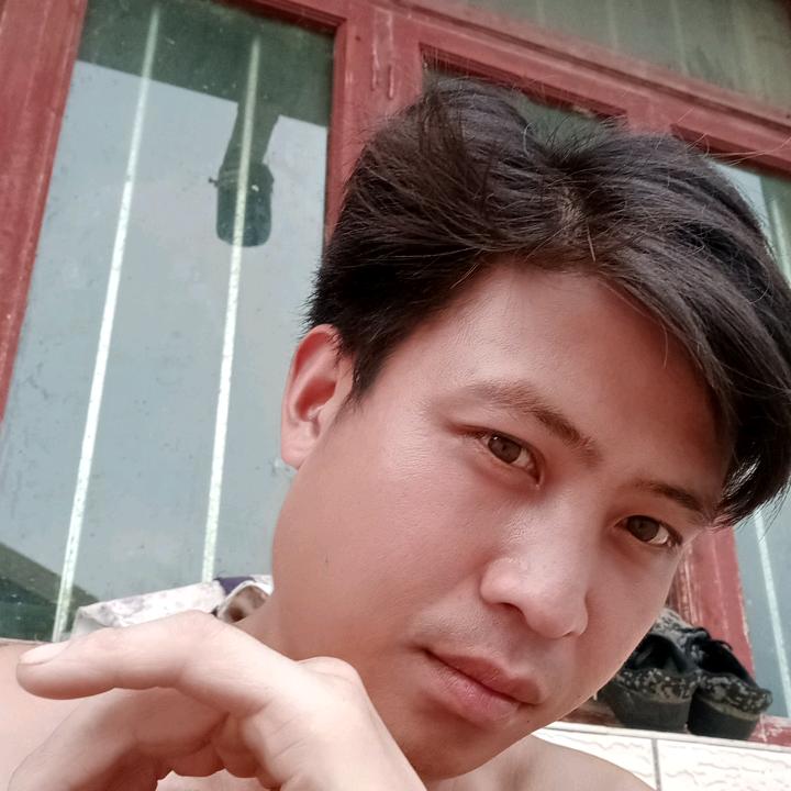 弯刀划过红玫瑰@英雄也曾流过泪