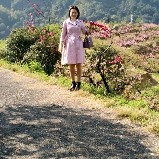 停停玉立