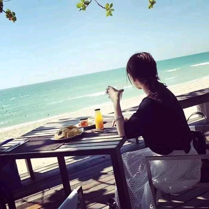 💐带刺de黑玫瑰☀