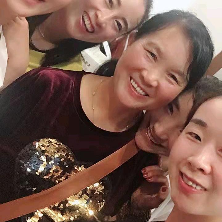 王大姐～🌹🌹🌺🌺