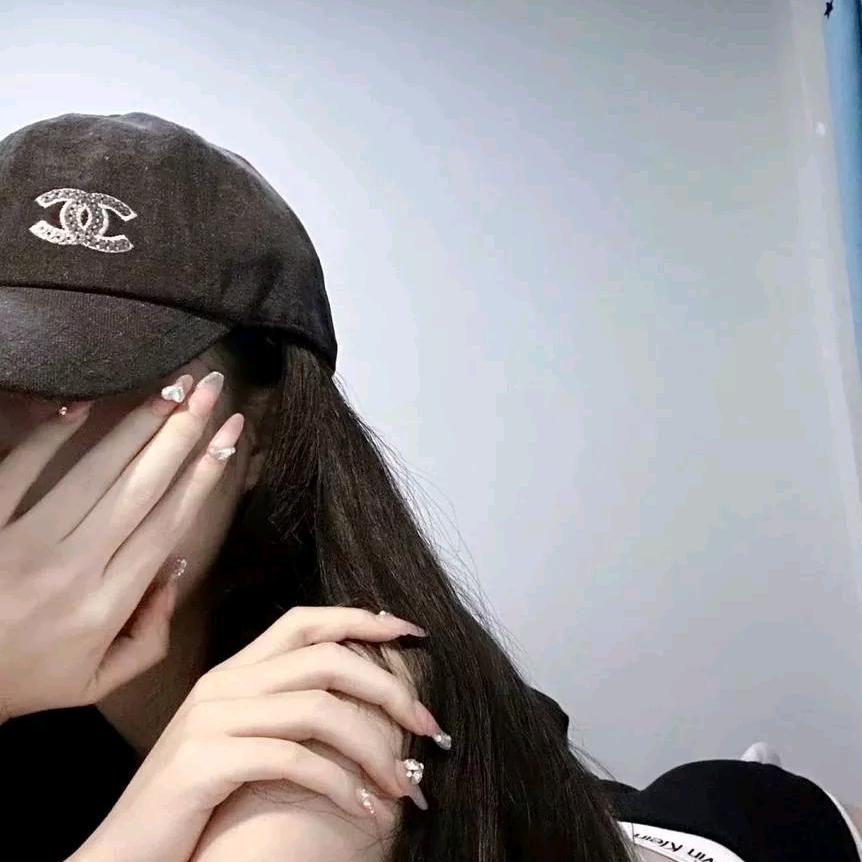 翩然